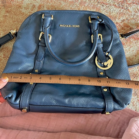 Michael Kors Bedford Large Bowling Satchel Navy Blue Supple Leather Gold Tone - Picture 10 of 11